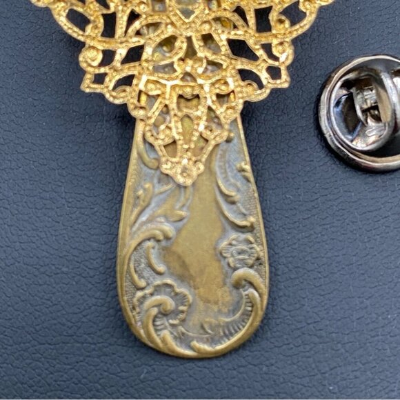 Artisan Heavenly Angel Pin Made of Vintage Spoon and Real Garnet Centre - Picture 9 of 12